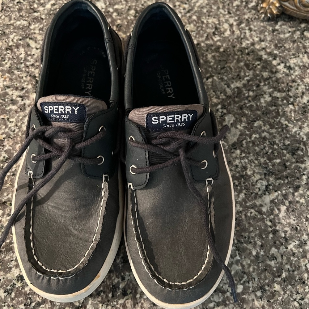 Sperry leather shoes